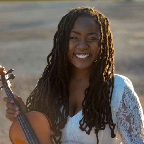 Image: Traliece B’s 'Forever Love': A Violin-Infused Tribute to Enduring Love